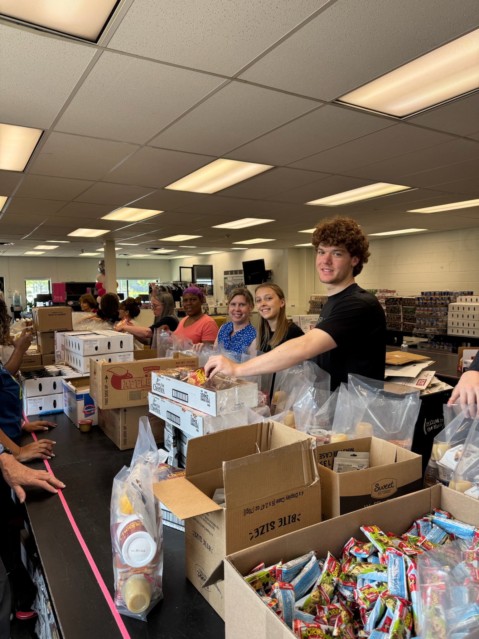 Hunger Action Month: Four Ways to Fight Hunger in Your Local Community